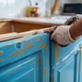 Jak odświeżyć wygląd mebli z płyty MDF poprzez malowanie?