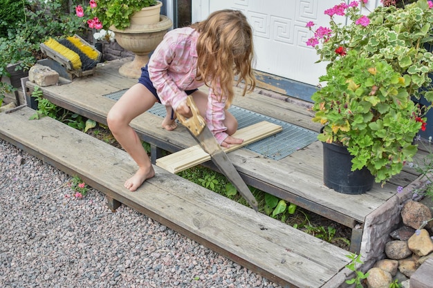 Jak wykonać taras marzeń przed domem?